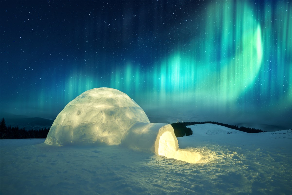 Construire un igloo : réguler la température intérieure entre chaud et froid