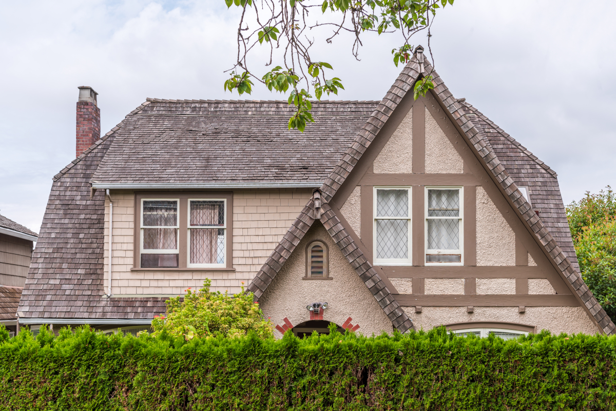 Toiture et esthétique dans le Haut-Rhin : choisir la couverture idéale pour votre maison